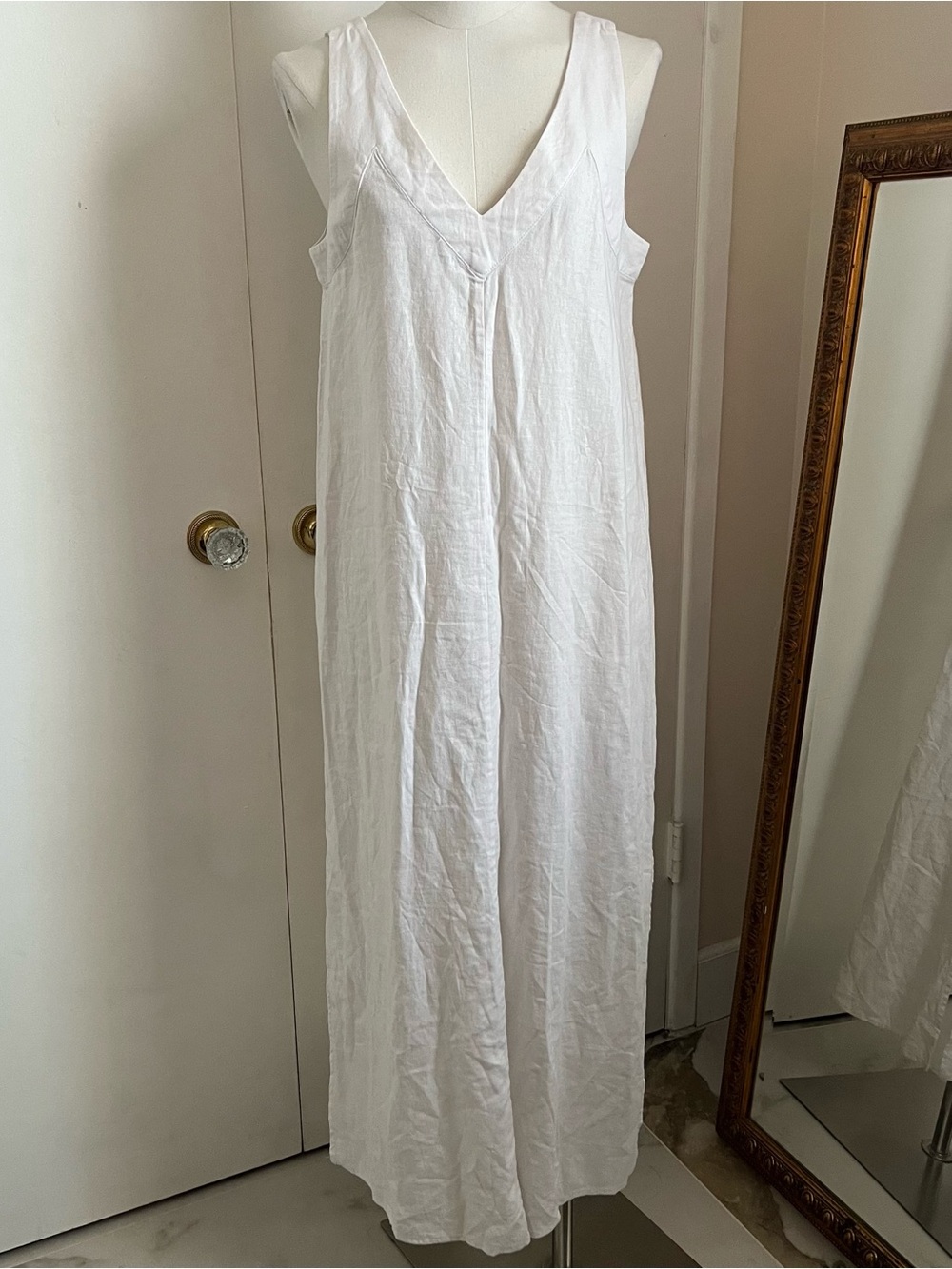 Dkny white linen maxi